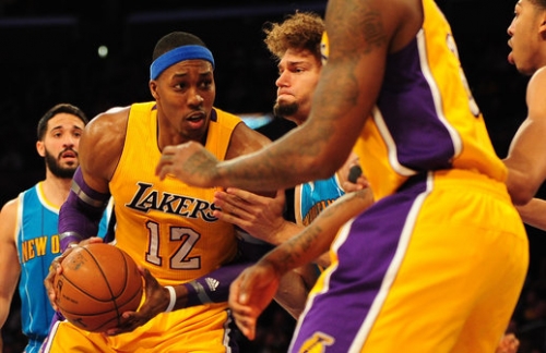 广东对阵浙江，西蒙斯、徐杰、余嘉豪表现抢眼，但广东仍败北浙江